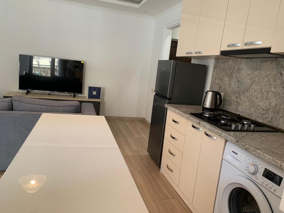 יירבאן 19Tumanyan Excellent Apartment In The Centre Of Capital מראה חיצוני תמונה