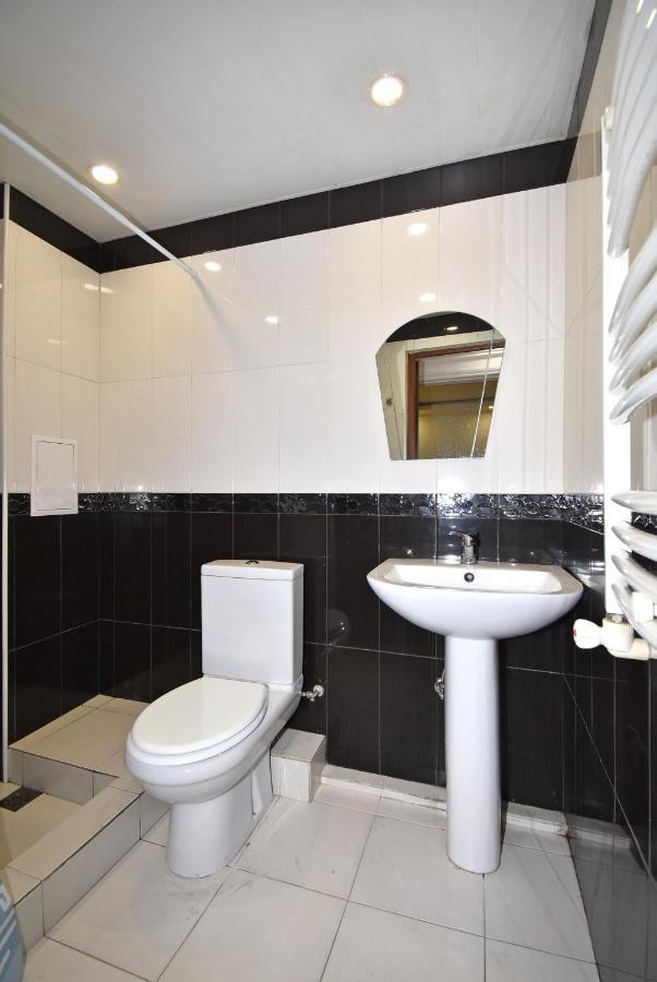 יירבאן 19Tumanyan Excellent Apartment In The Centre Of Capital מראה חיצוני תמונה